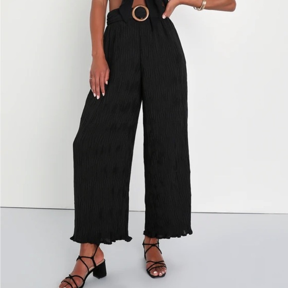 Lulu's Pants - Picture 2 of 3